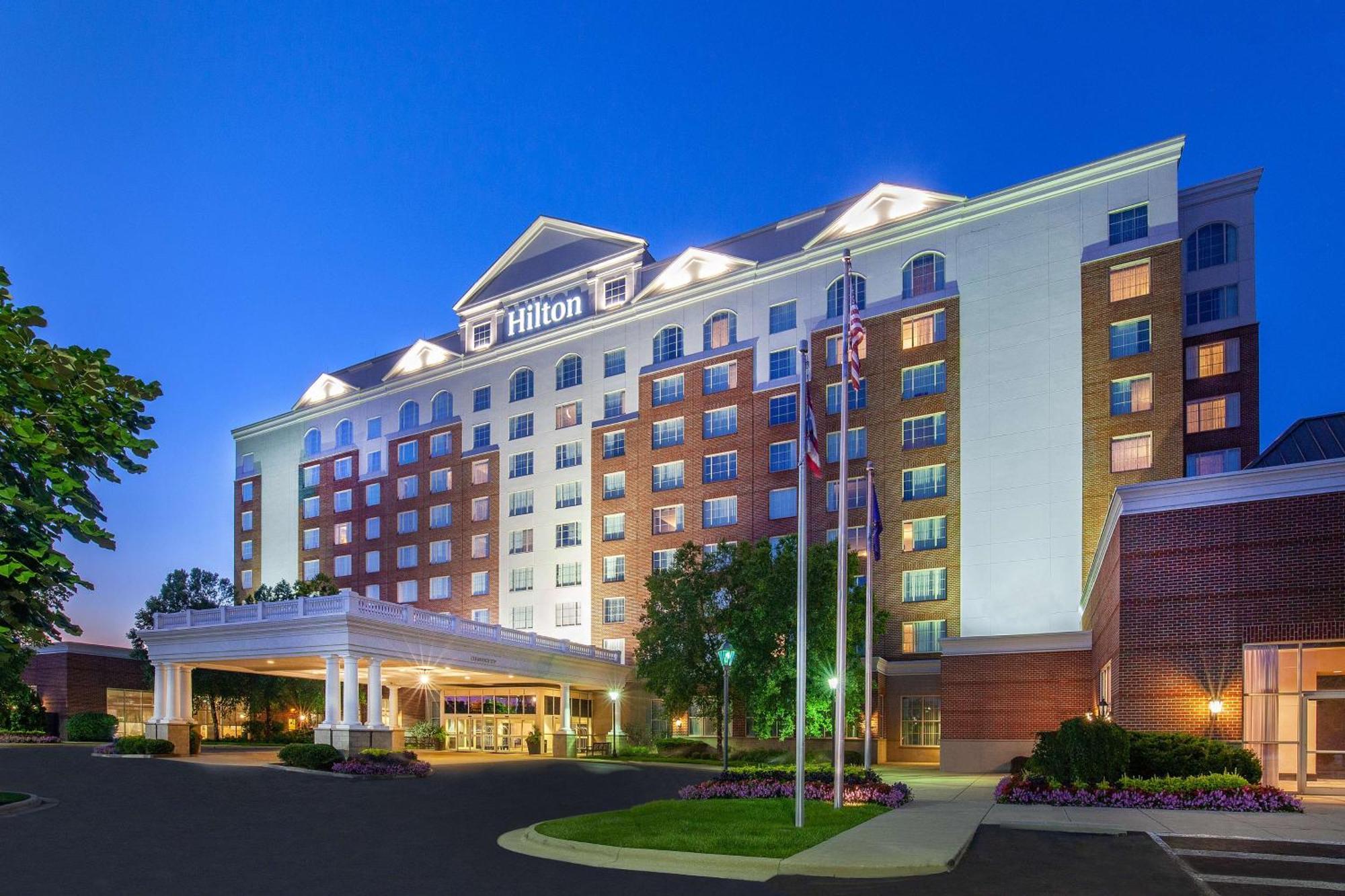 Отель Hilton Columbus/Polaris Экстерьер фото